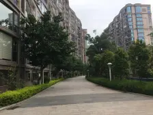 南北通透,使用面积大,户型方正,精装修拎包入住。