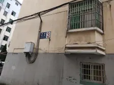 澄湖花苑 南北通透,采光好 装修好,环镜优美 近地铁 视野好,诚心出售