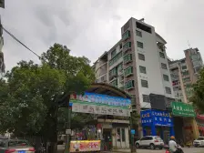 通透错层洋房,简单大气,近公园地铁学校