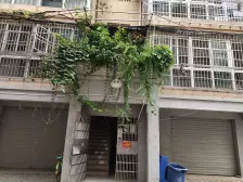 嘉丽小区 南北通透,采光好 中间楼层