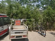 六层独栋别墅附加xue校200W装修临万达近地铁