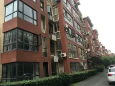 紫金园一期 南北通透,采光好 装修好,环镜优美 近地铁 周边匹套完善,,出行方便