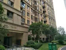 世纪滨江 南北通透,采光好 周边匹套完善,,出行方便