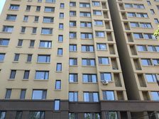 格局板正无浪费面积视野宽阔,采光充足,配套齐全