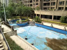 次新小区,环境好,出门江滩公园,4号线,