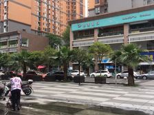 全新精装套二品牌家具家电随时看房