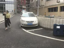 新华路 鑫龙大厦三房150万