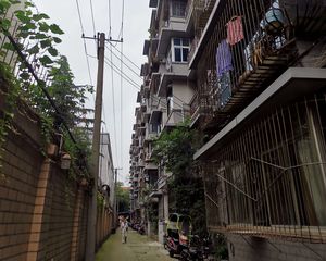 双林路101号院3室0厅东西