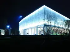 清水上叠,带独立的屋顶花园,绿化30%