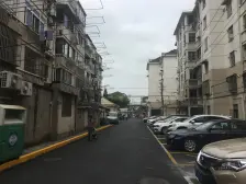 此房满五 看房很方便 有装修 保养的很好