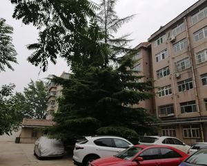 户型方正,双气,交通出行方便,采光好