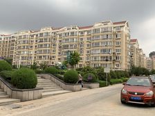 富顺苑西区 顶加阁 三室 两卫 卫生间带窗户 靠天坛