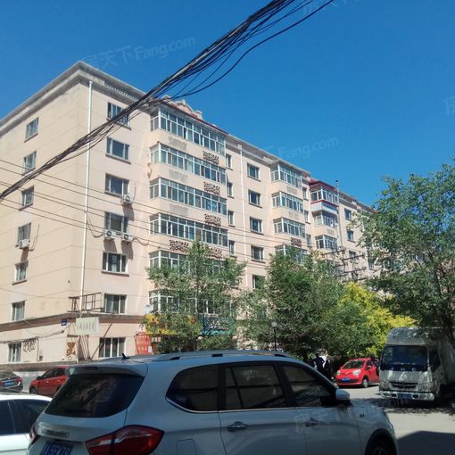 科大小区1室1厅1卫南朝向1100.00元/月出租