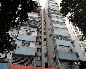 电梯高层通风采光猛格局方正