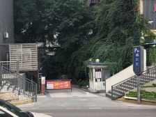 杨家坪 盛仁汇大厦一房60万