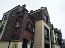 南滨路 金辉城江城著 纯别墅小区 地下车库 前后花园