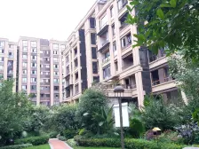 人车分流,洋房带花园,采光充足,低密度安静