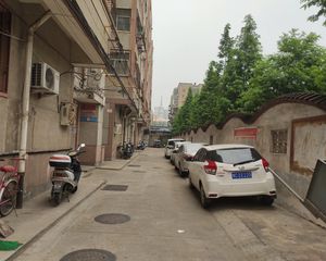 牡丹广场旁高品质社区精致一室拎包入住