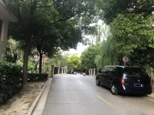 送30w的精装修,附送小花园,近七号线行知路,近大融城