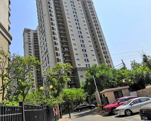 近马栏近地铁,封闭小区,精装修视野采光好