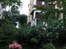 龙湖花千树花园洋房,四房三卫带花园,带地下室