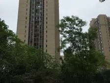 大学城 贝蒙天地五房390万