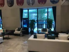 户型方正+轻轨旁+次新小区+安静+楼层好+门口商圈