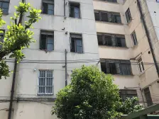 精装修,大平层,小区中心位置,主卧朝南,采光充足