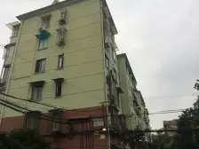 朝南卧室,采光好,近地铁,中楼层,视野开阔