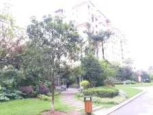 斌鑫江南御府 顶跃带露台 精装5房 带车位 拎包入住
