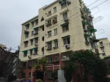 一梯两户+得房率高+双南一北+三房格局+诚心卖房