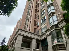 海逸公寓 5室2厅 南 北