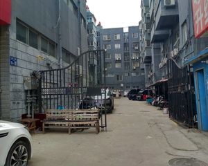 成熟配套小区 大型购物广场旁边 优质教育资源