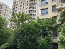 仁恒二期正四房, 视野开阔 满5年且无个税。