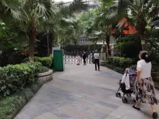 户型通透,采光好,精装修!地理位置好,业主诚心卖!