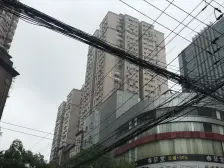 满五,房东诚心出售 普陀均价三万多的大四房