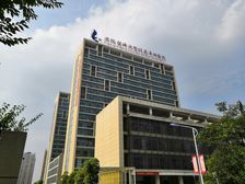 边户无遮挡 楼间距大 中间楼层