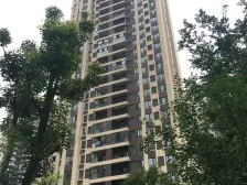 鹿角 融创欧麓花园城铂爵郡三房140万