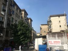 朝阳小区视野好,诚心出售