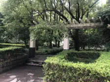 大开间,卫生间全明,品质小区,小区入口附近