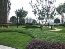 鹿角 融创欧麓花园城铂爵郡四房113万