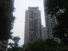 三峡广场旁 精装三房 配套齐全 小区环境安静