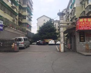 三和家园4室2厅南北