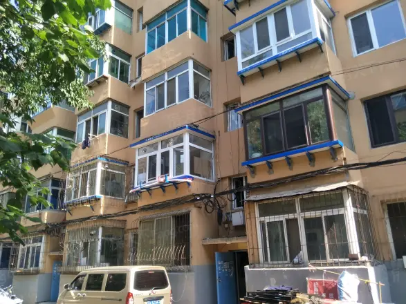 三经小区