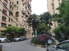 位置楼层好,大悦城摩天轮旁,曲阜路8/12地铁近