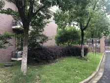 此房满五年v 一 产权清晰 南北通两房 小区地理位置好