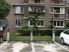 南北通三房,配套齐全,一梯三户,户型好。