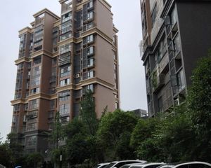 凤凰傲城3室1厅东南