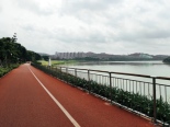 与项目直线距离1公里左右邕江滨江公园