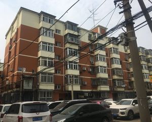 红居南街 2室1厅 南 北